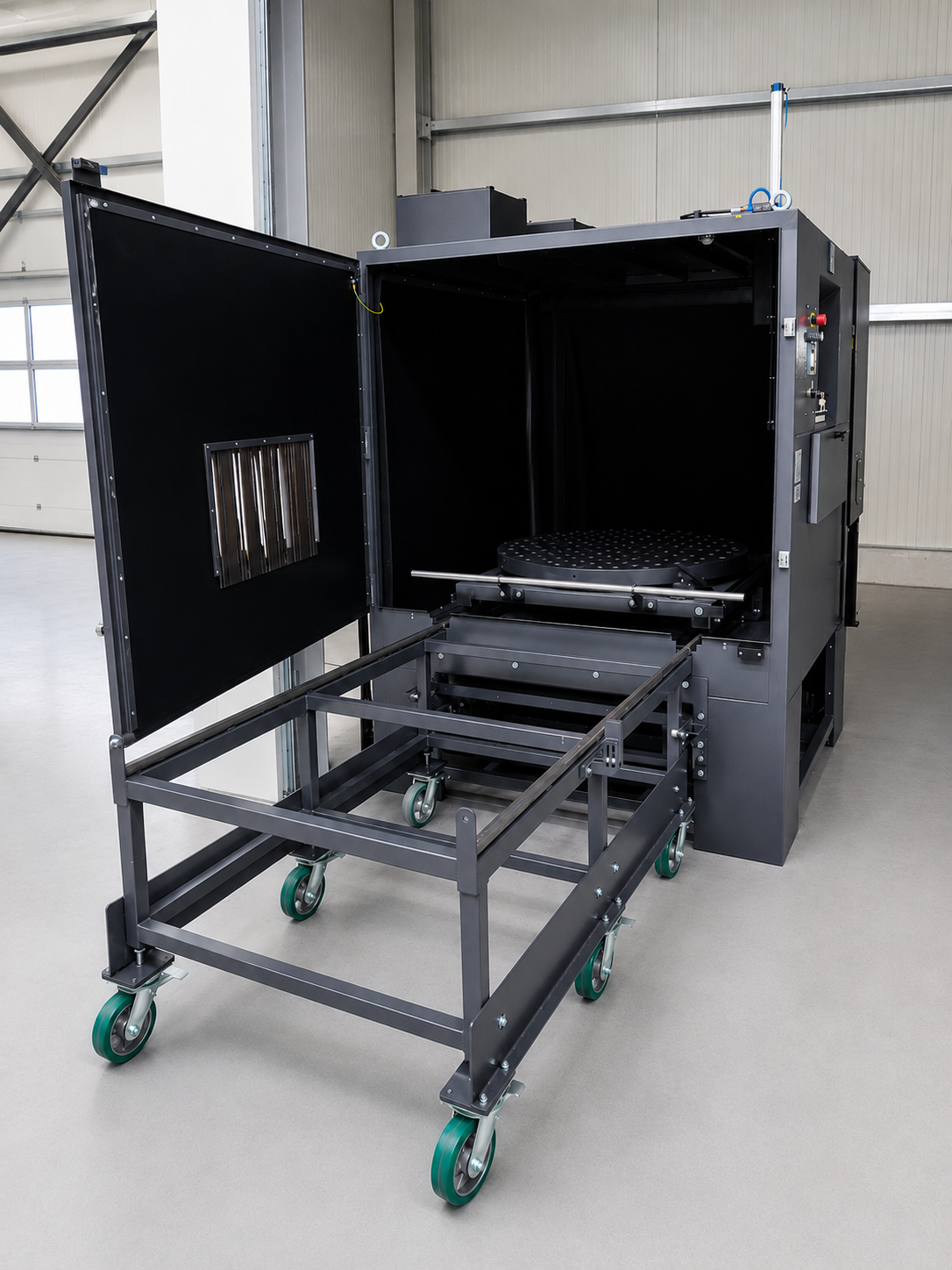 Innenansicht des automatisierten Sandstrahlprozesses